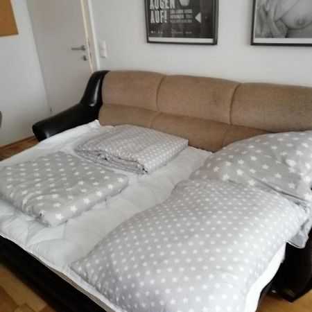 Schone Wohnung Mit Balkon Viena Exterior foto